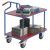 Kép 2/2 - Optiliner asztal-kocsi, terhelhetőség: 400 kg, rakodó-felület: 900x600 mm, színe: kék/piros, HxSzxM: 1050x600x975 mm