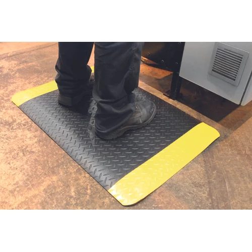 DECKPLATE szőnyeg fekete